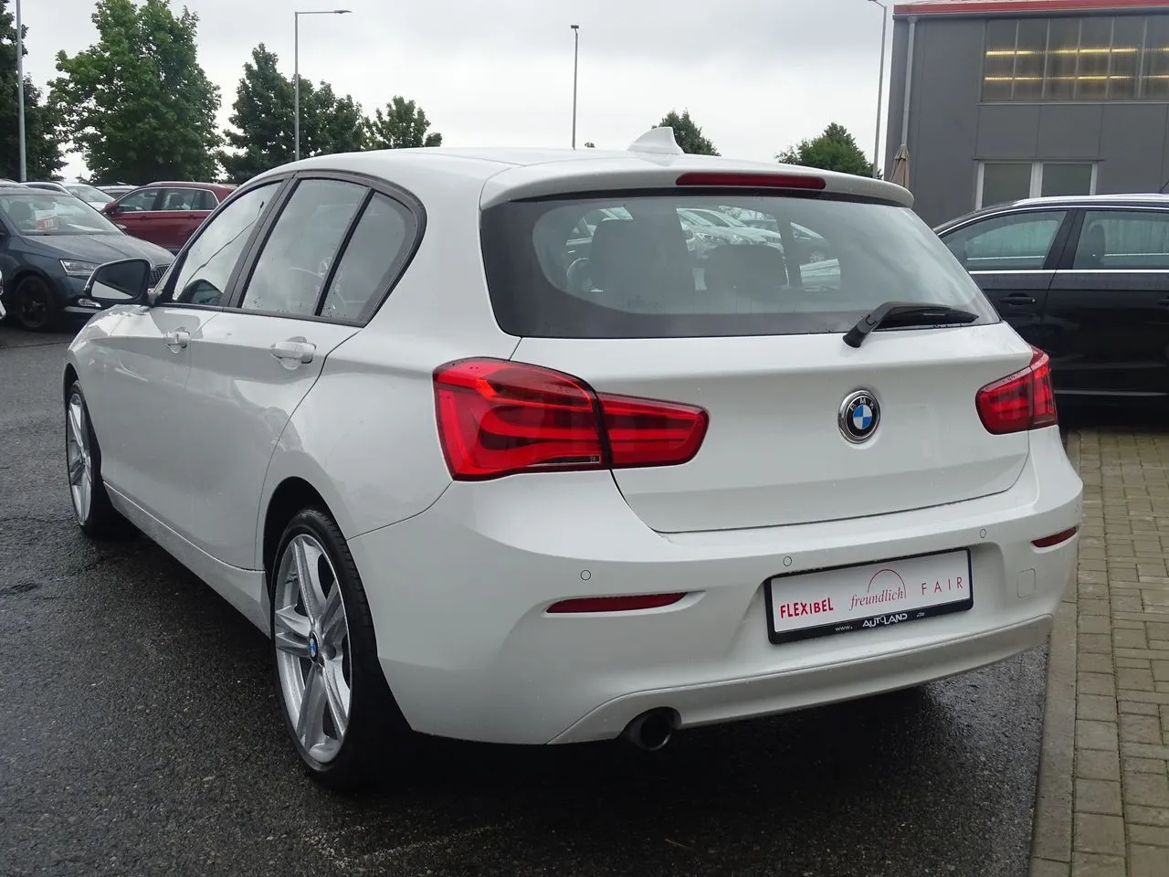 BMW 1er Reihe 118i Advantage...  Image 2